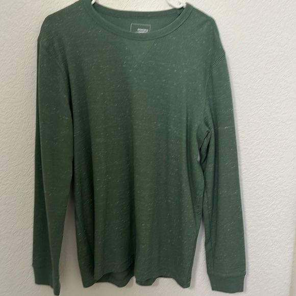 Men’s Long-sleeved Waffle Shirt - Picture 1 of 3